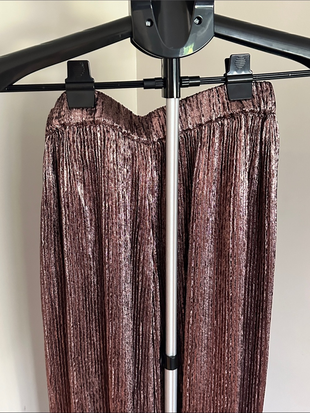 *OLIVER BONAS* Pleated Metallic Plisse Wide Leg Trouser Pants Size 4 - Picture 6 of 8